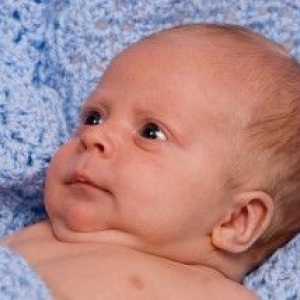 Intrakranialni tlak pri novorojenčkih